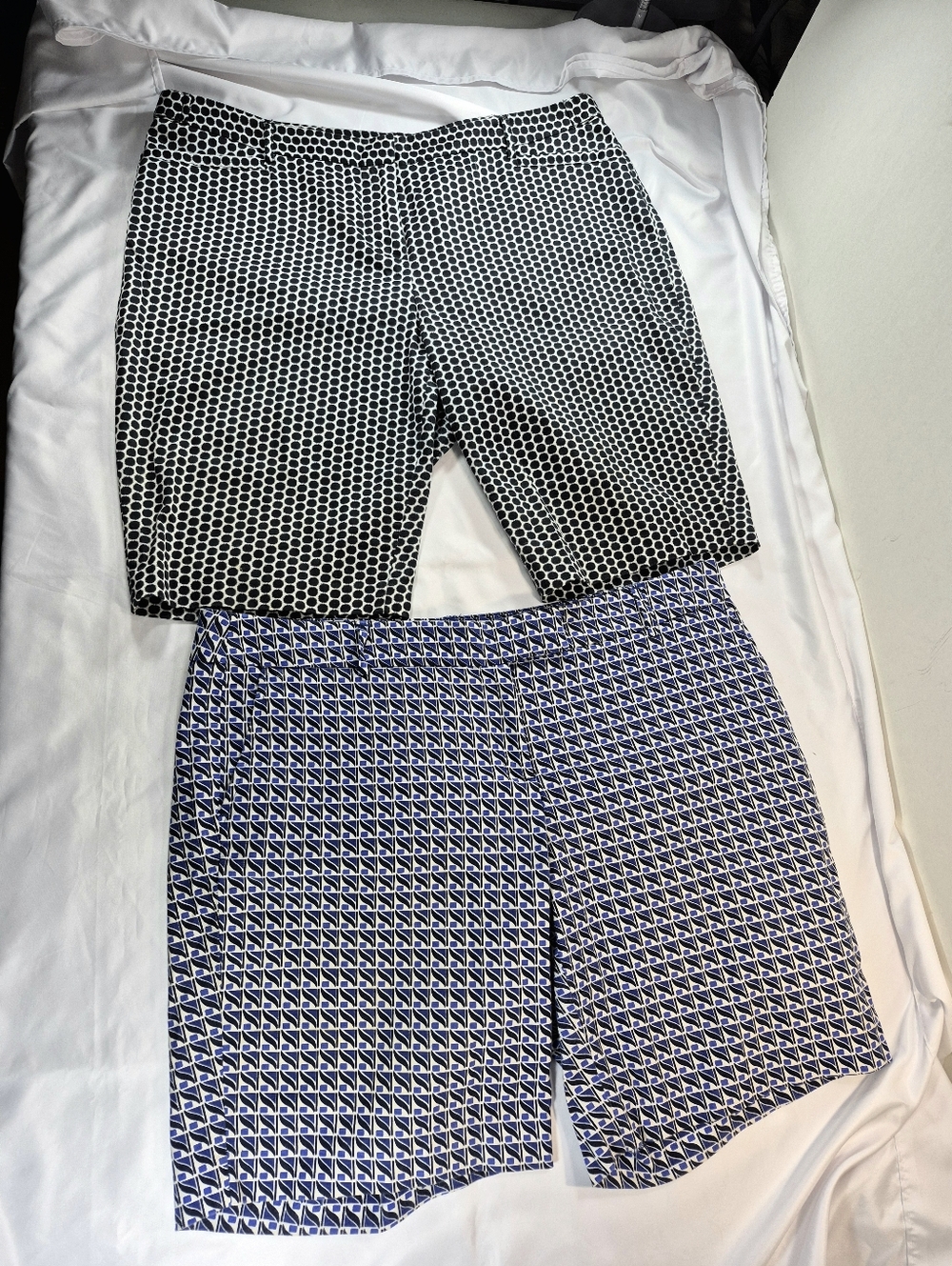 Bundle NWOT Katherine Barclay & Laundry Shelli Segal Geometric Bermuda Shorts 14